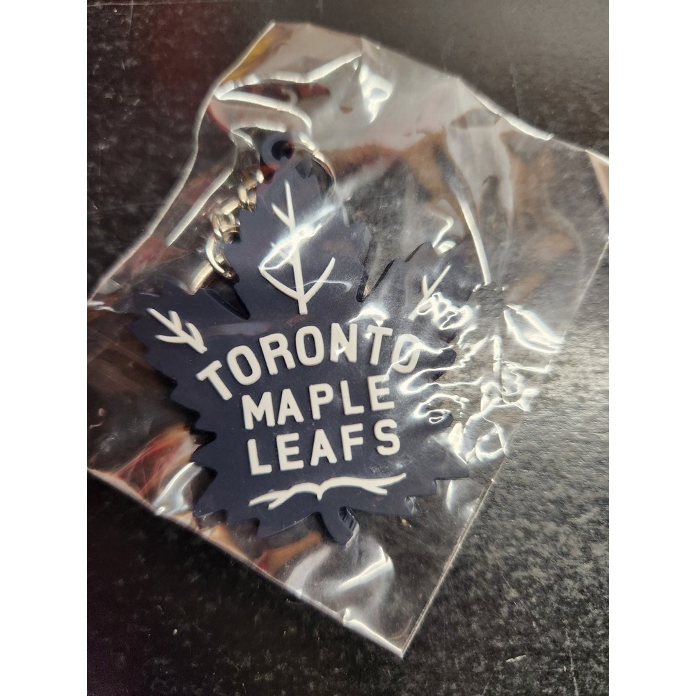 Toronto Maple Leafs Keychain NHL Hockey Fan Gear Navy Blue Rubber Key Ring New